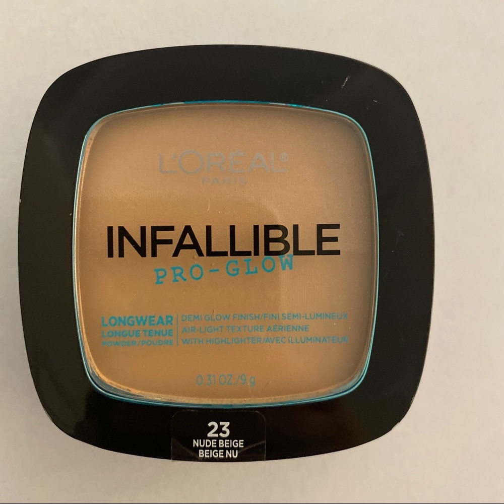 🥥 L’Oreal Infallible Pro-Glow Powder Nude Beige